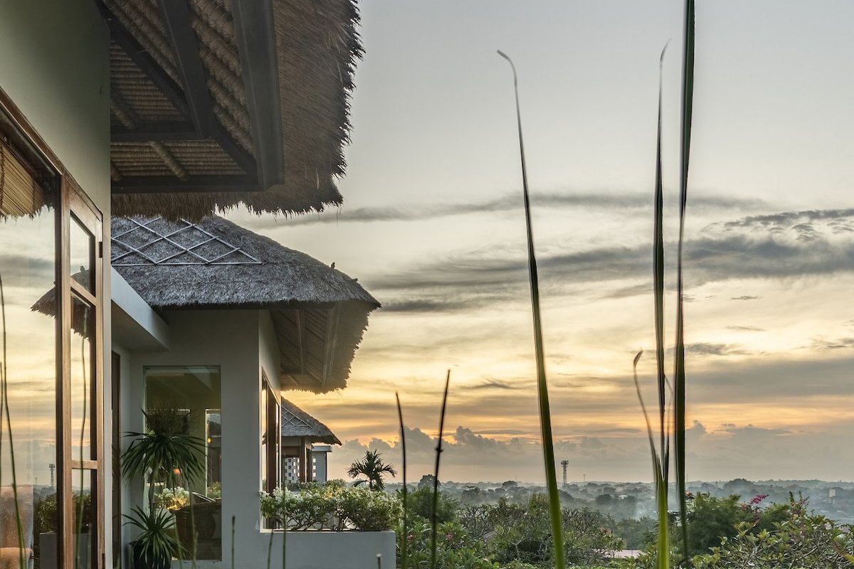 The Longhouse Jimbaran – Bali gallery image 3