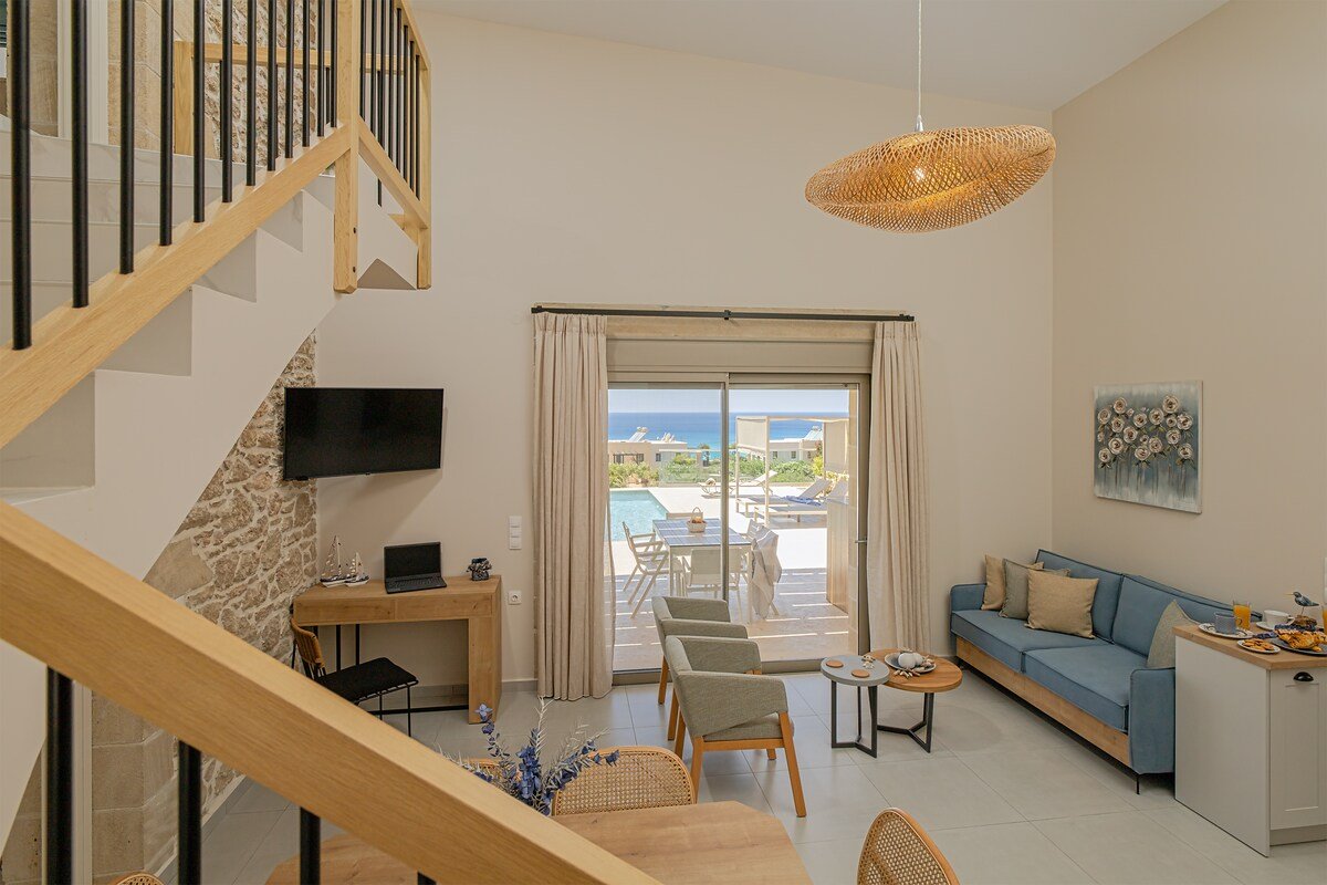 Seafront Villa Spira, Pool, View, FREE Breakfast gallery image 4