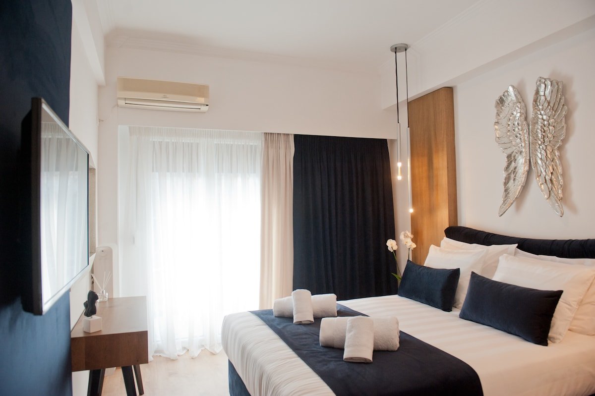 Acropolis Museum View Deluxe Apartment gallery image 5