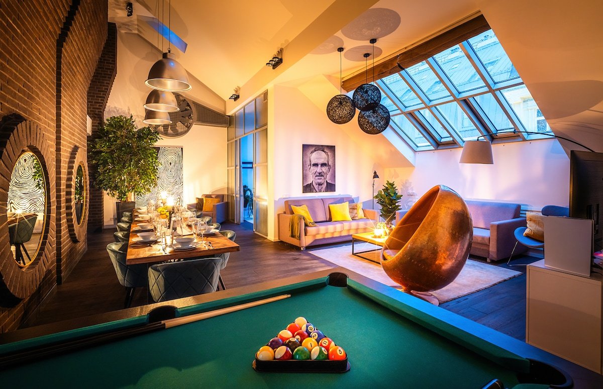 5BR+2Bath Old Town Loft Luxe Brickhouse, A/C gallery image 2