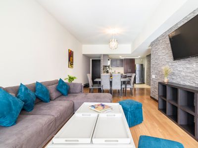 Amazing 3Bdr 3Bth, A/C, great location