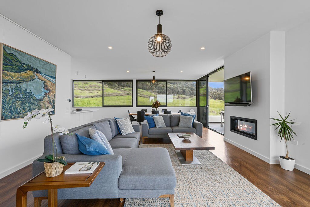 Sunrise Serenity – modern luxury gallery image 3