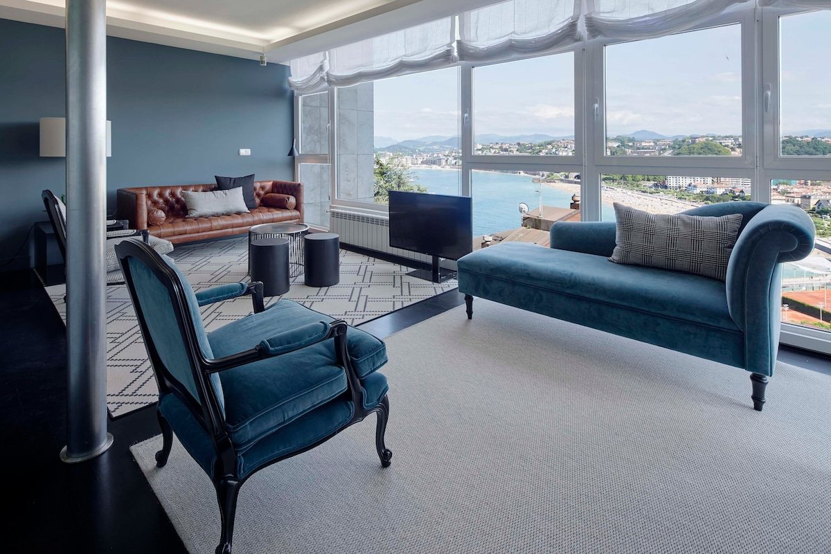 Santa Klara by FeelFreeRentals gallery image 3