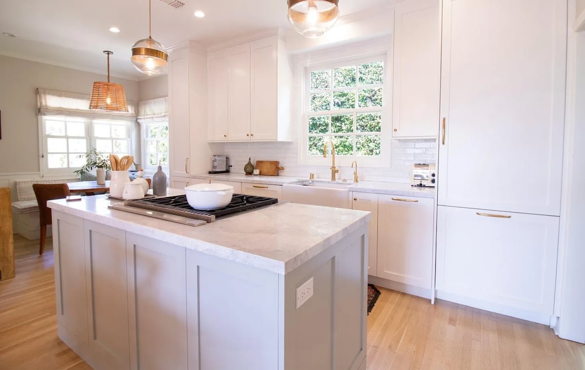 Entire home near UCLA! gallery image 5