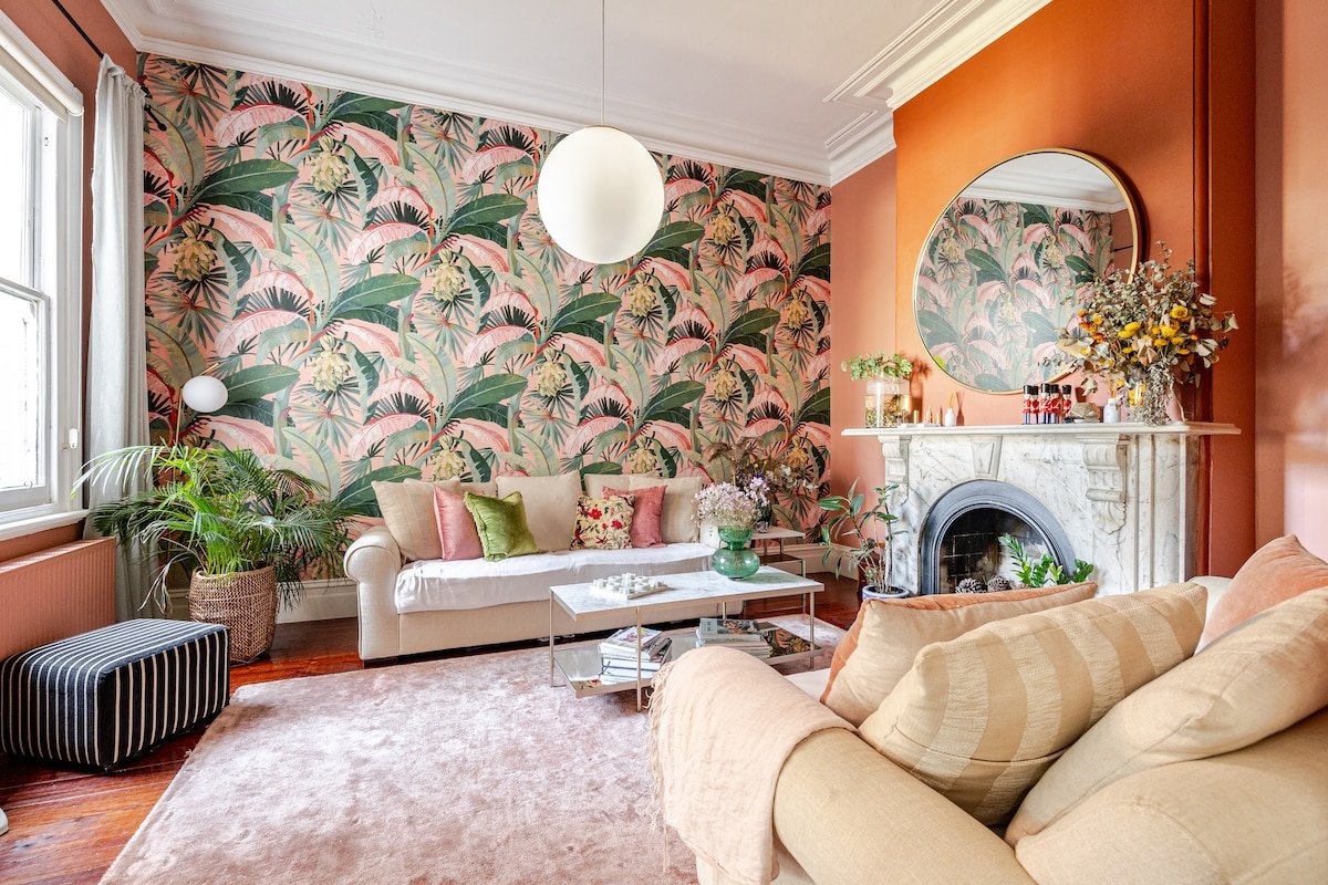 Large, Luxe, photographers dream family home gallery image 4