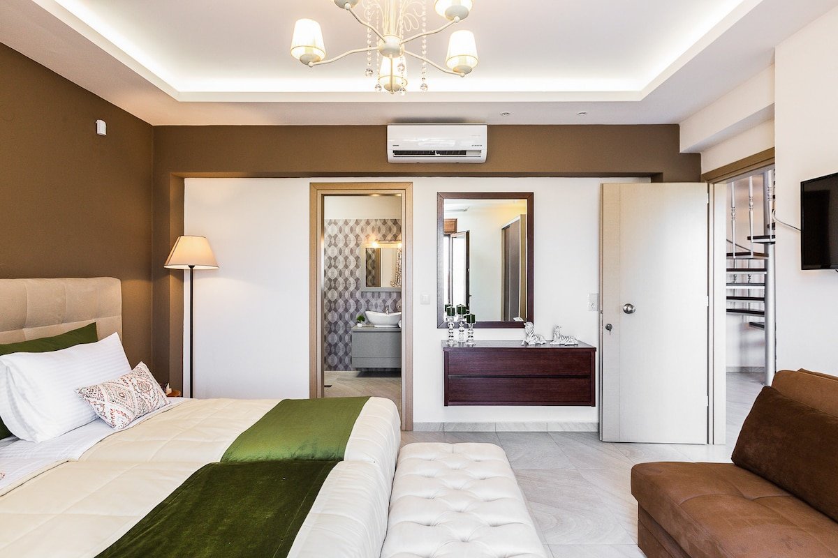 Ino Villa gallery image 4