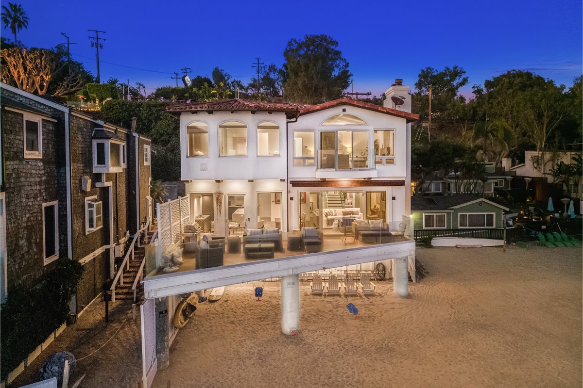 Malibu Beachfront Bliss with Coastline Views