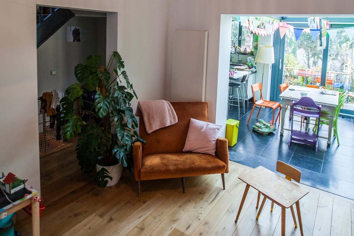 ★BRUSSELS★ Spacious townhouse for family and co gallery image 2