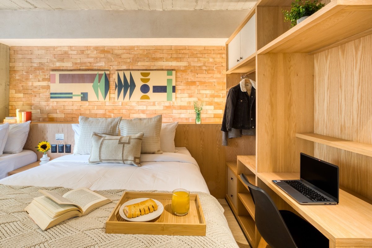 Caliza Roma | Tree-Top Deluxe Residence w/SPA gallery image 5