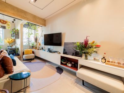 Apto apto mais charmoso do Leblon. Melhor ponto.