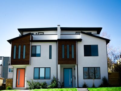 5 Bedroom Modern Home | Central Denver | Garage