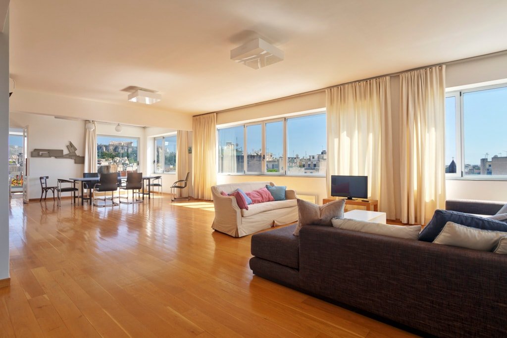 Impressive Apartment with Amazing Views! MK1 gallery image 4