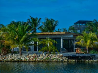 Paradise at SeabirdVilla 06/Pool, Private Dock