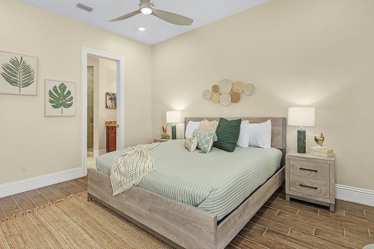 3134 Gulf-Front 5BR: Pool, Spa, Stunning Views gallery image 4