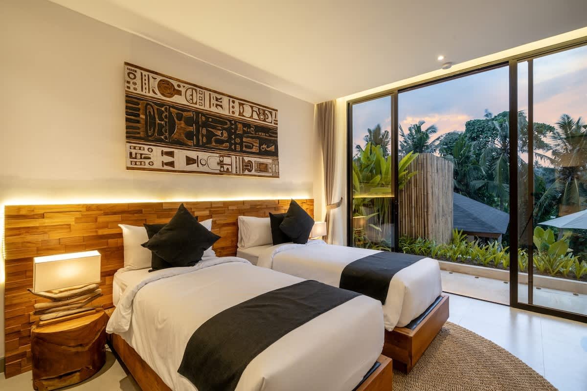 Tanah Yang Jauh : 5 BR Villa w/ Gym & Private Pool gallery image 5