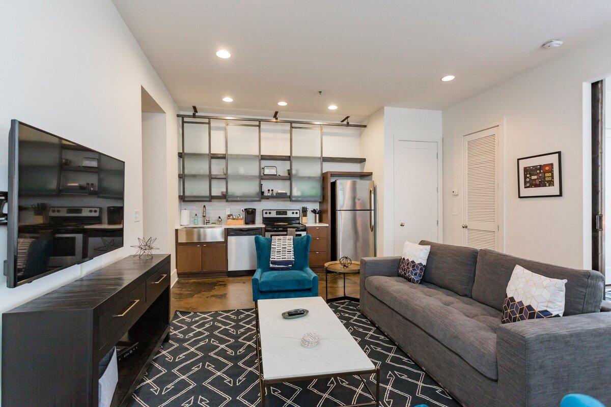 Mint House at The Reserve | Two Bedroom Suite gallery image 3