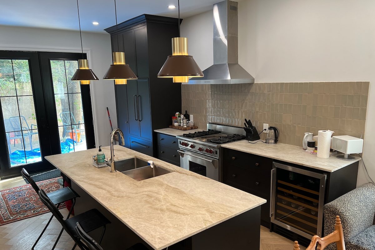 Heritage Charm w/ Rooftop Oasis gallery image 2