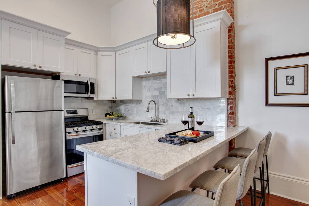 Historic Luxury Retreat gallery image 5