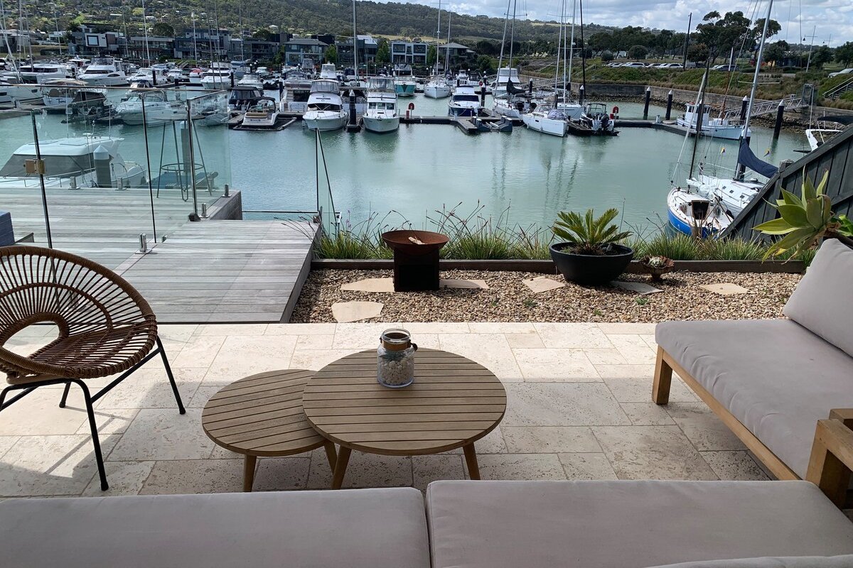 Marina-side Home 4 BDRM Sleeps 9 Pool/Spa gallery image 4