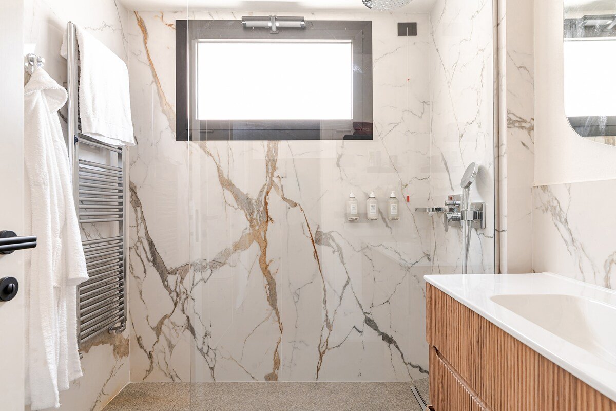 Panoramic Villa on PGA National Golf Course (3C) gallery image 2