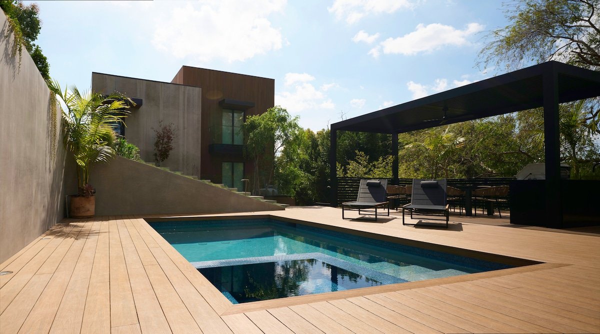 Hollyridge Mountain Dream gallery image 2