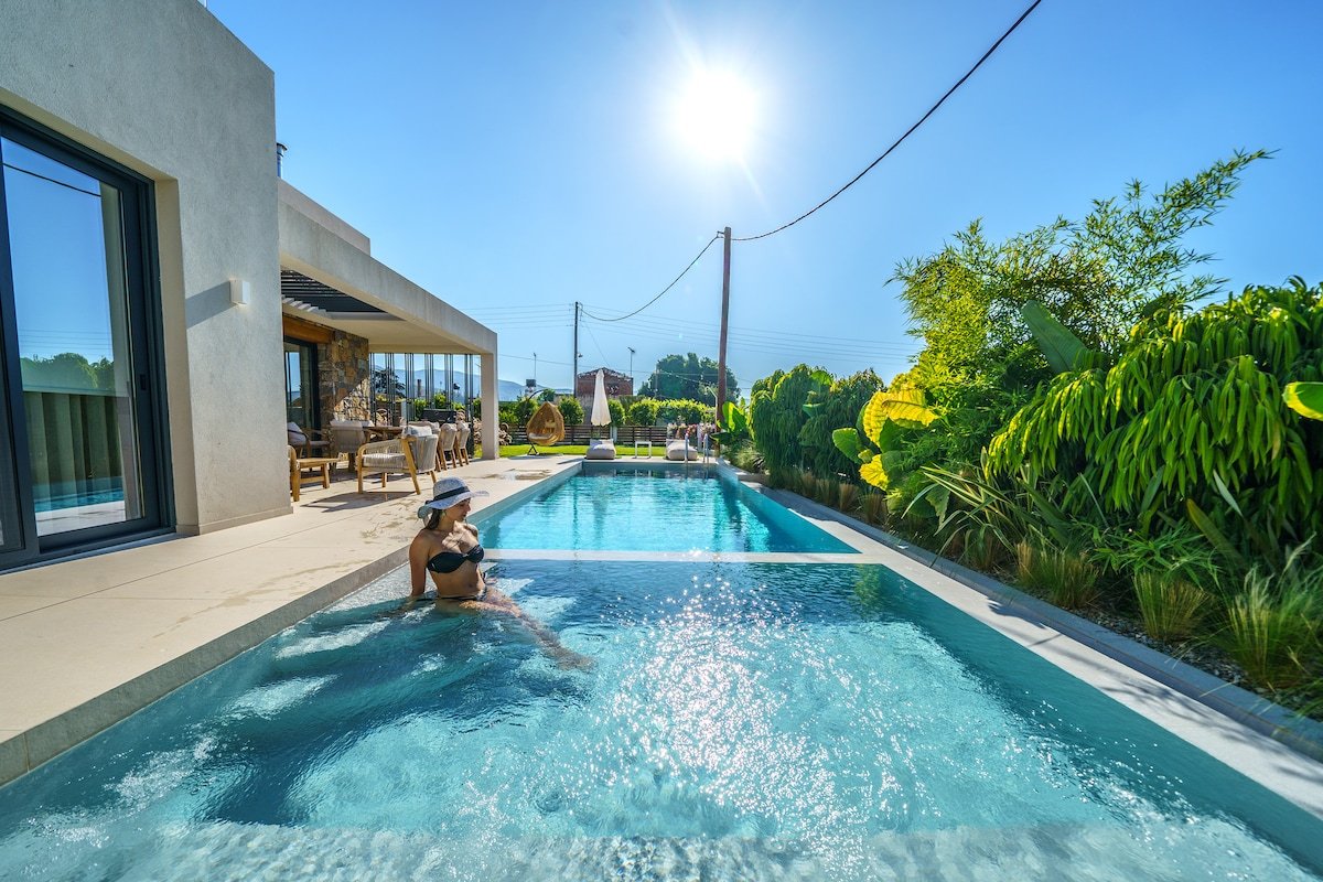 Villa Olira gallery image 2