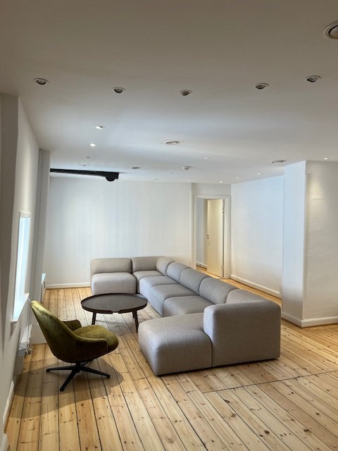 Cozy townhouse next to King’s Garden