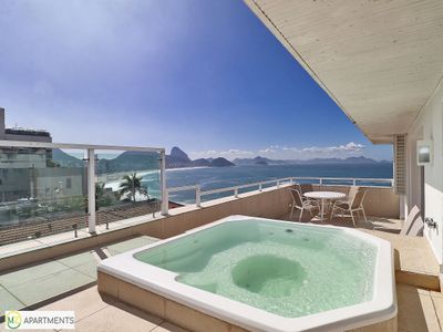 Beautiful 4BR duplex penthouse