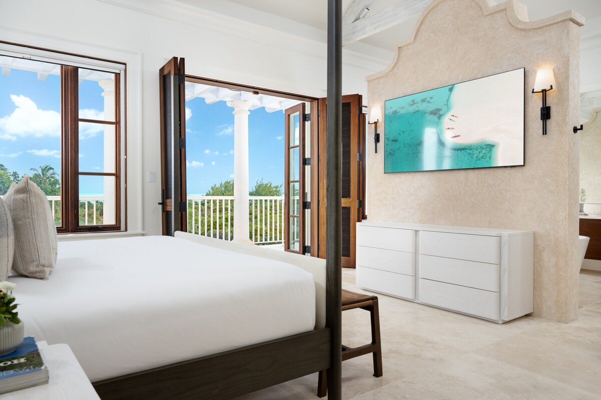 Villa Shambhala 3 Br gallery image 3