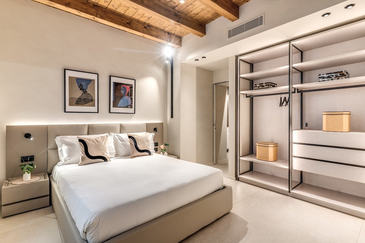 Seety Porta Romana Statue – 1.001 gallery image 2