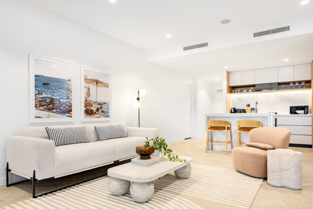 Brisbane Casino | Panoramic River & City Views gallery image 3