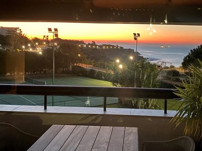 Oceanfront Lux Condo, 3 bedrooms, Sleeps 9