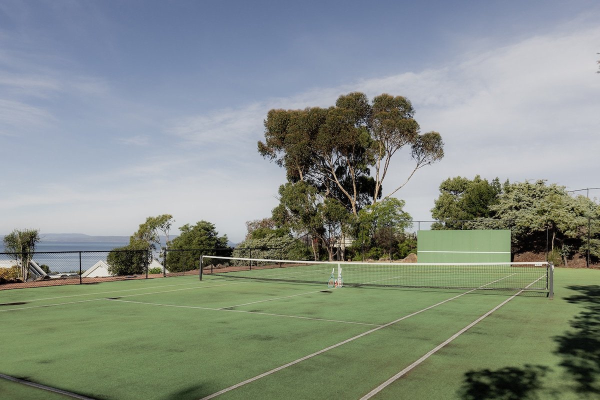 Beachfront Estate with Tennis Court gallery image 3