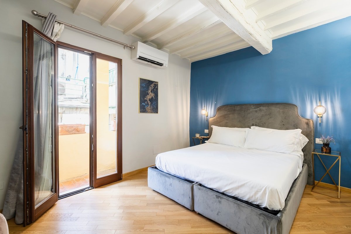 [Duomo-Uffizi] @3BDR Bright and Luxury apartment gallery image 3