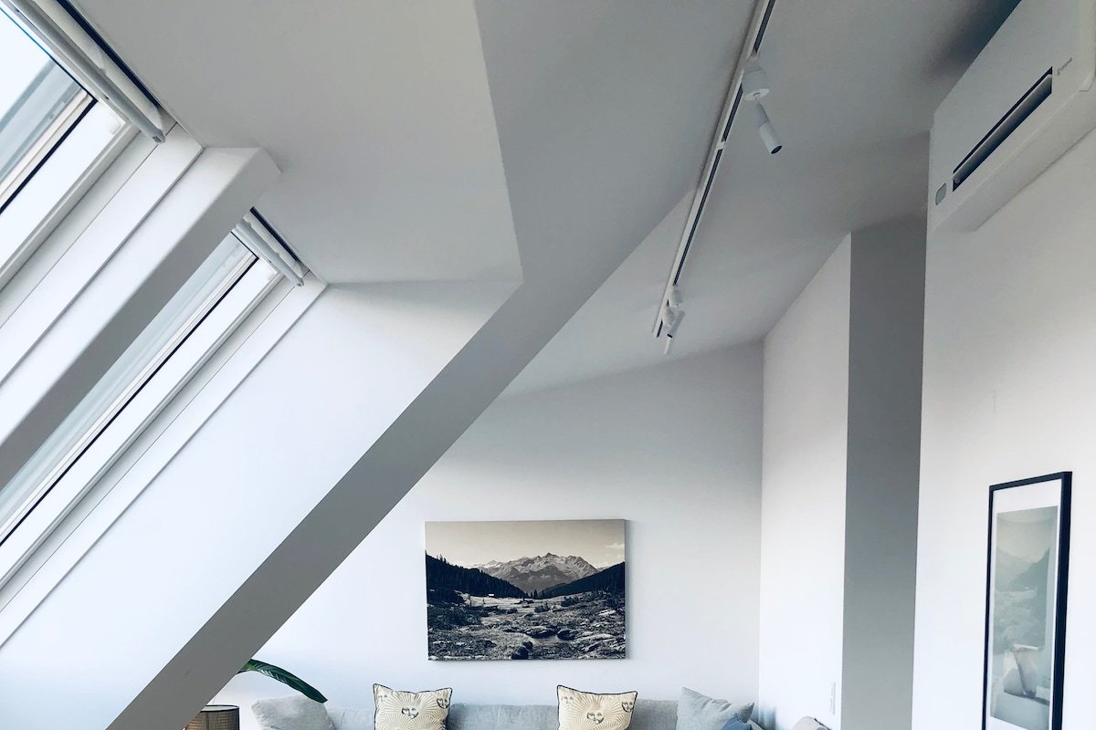 Brandnew 2storied Luxury Loft with Rooftop Terrace gallery image 2