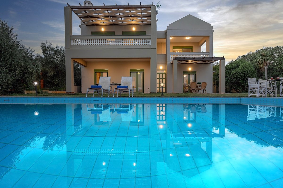 Villa Panorama – With 60m Private Pool gallery image 3