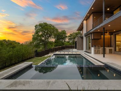 Ultimate Luxury in Barton Hills/Zilker sleeps 16+