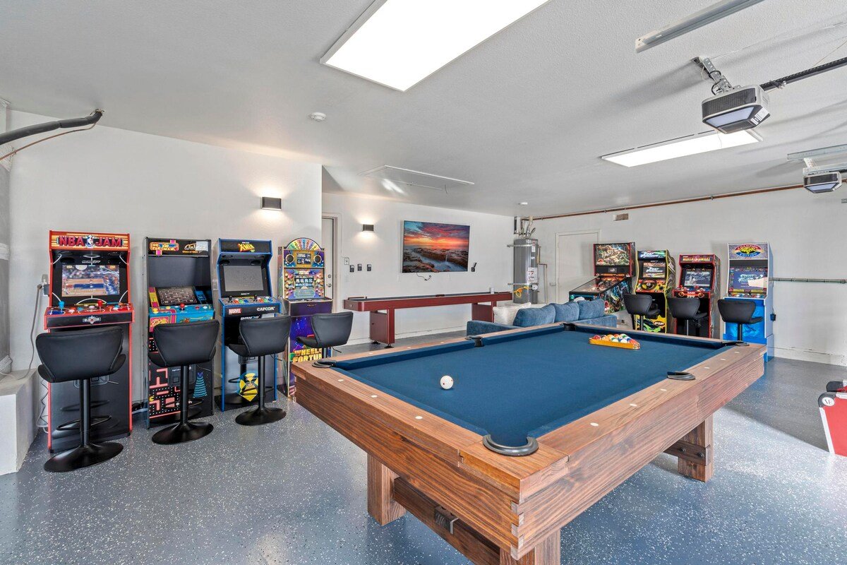 Breathtaking City Views:Game & Movie Rm w/Pool&Spa gallery image 4