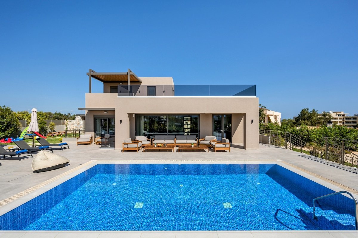 Heated Pool Spa Villa: Chania Wellness Escape gallery image 2