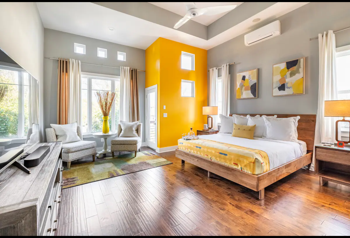 Stay in Style Where the Musicians Live