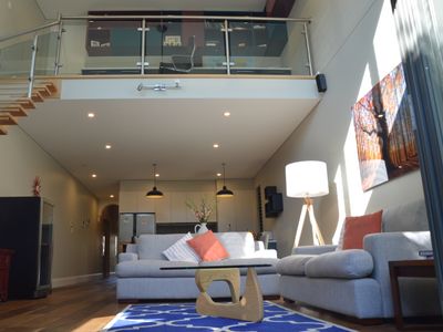 Designer House – Sydney City 7 Minutes by Train