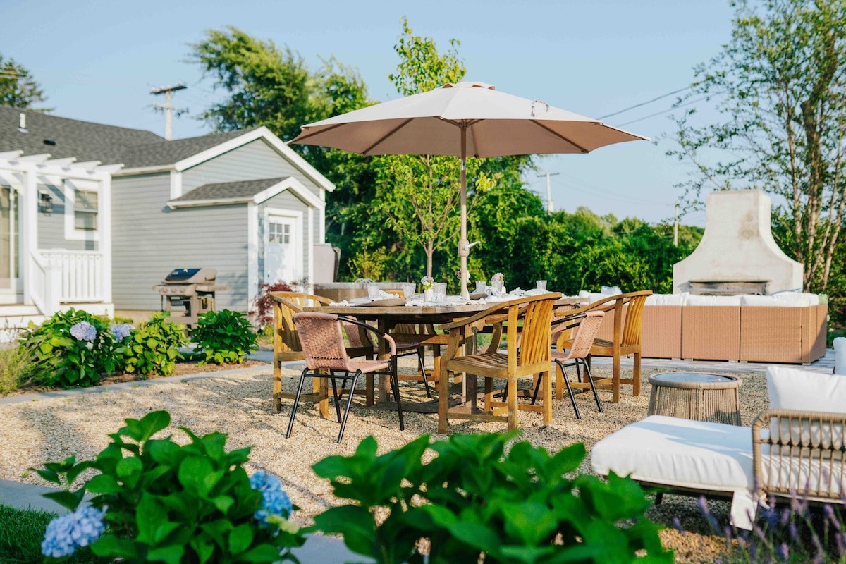 Gather Farmhouse | 4BR | 2BA w/ Hot Tub gallery image 3