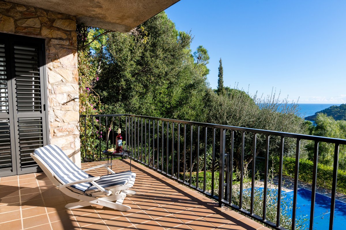 ☀ Sol | apt. in charming holiday villa | sea view