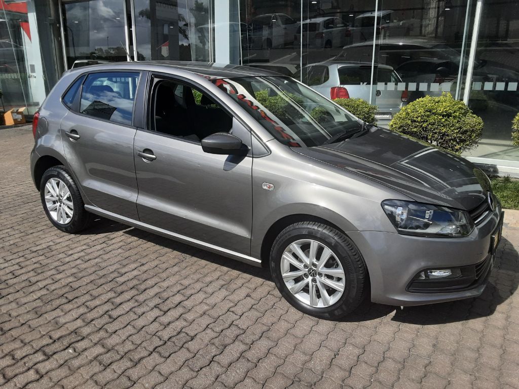 VOLKSWAGEN POLO VIVO 1.4 COMFORTLINE for Sale in South Africa