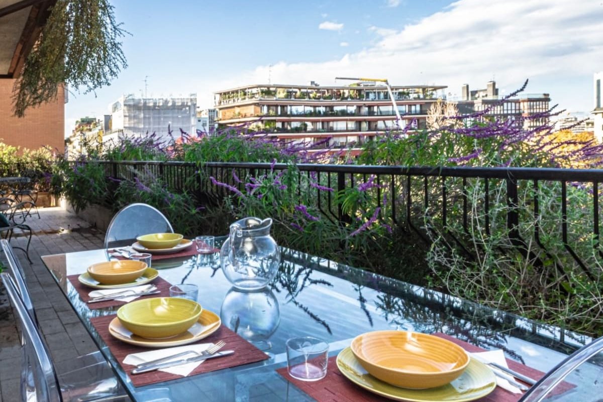 [10 minuti dal Duomo] – Elegante Domus gallery image 2