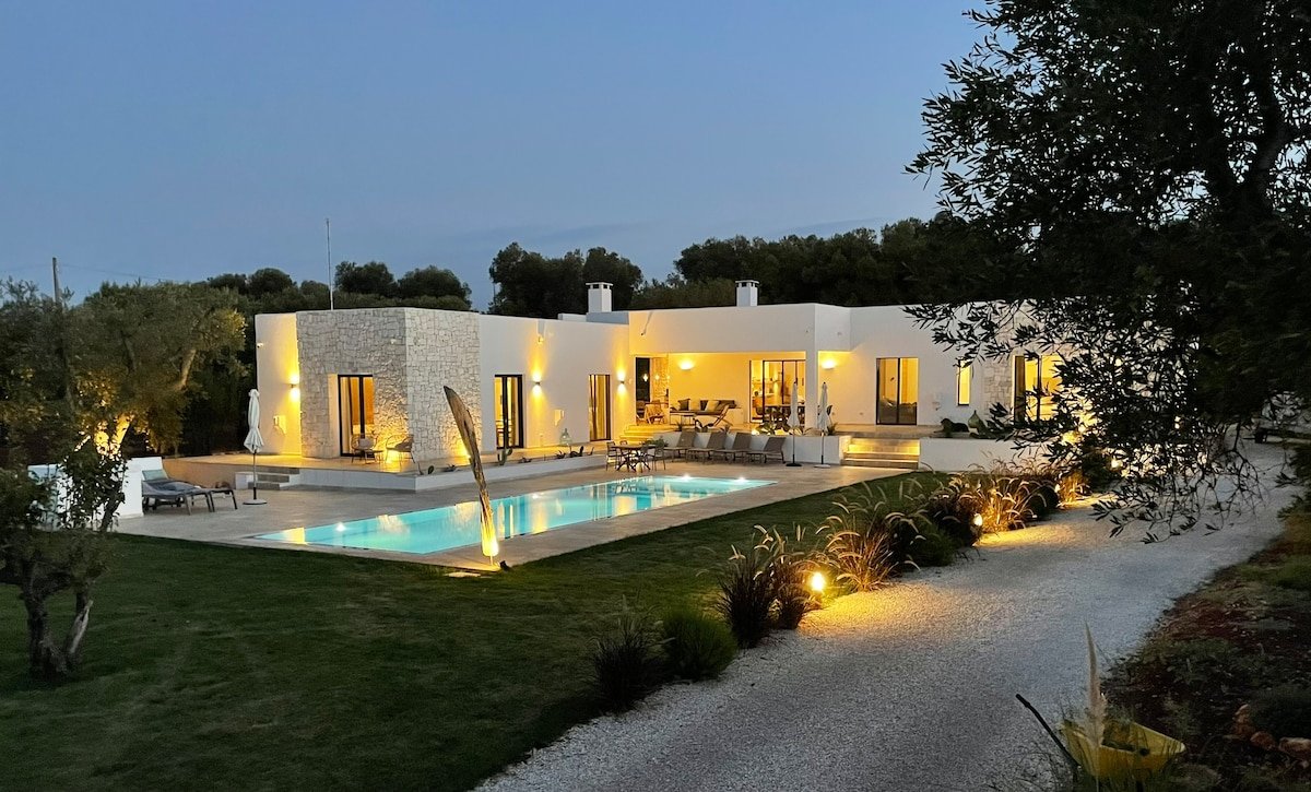 Feelgood in Casa Pippo seaview pool sauna gallery image 2