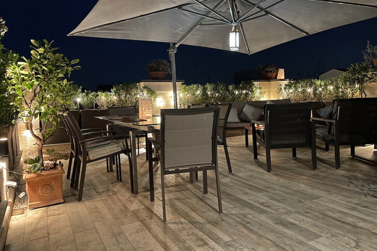 2 bedrooms with Private Terrace in heart of Rome gallery image 4