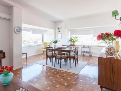 Vintage Apt. 2 / 4 – 12 People – 2 Free Parking