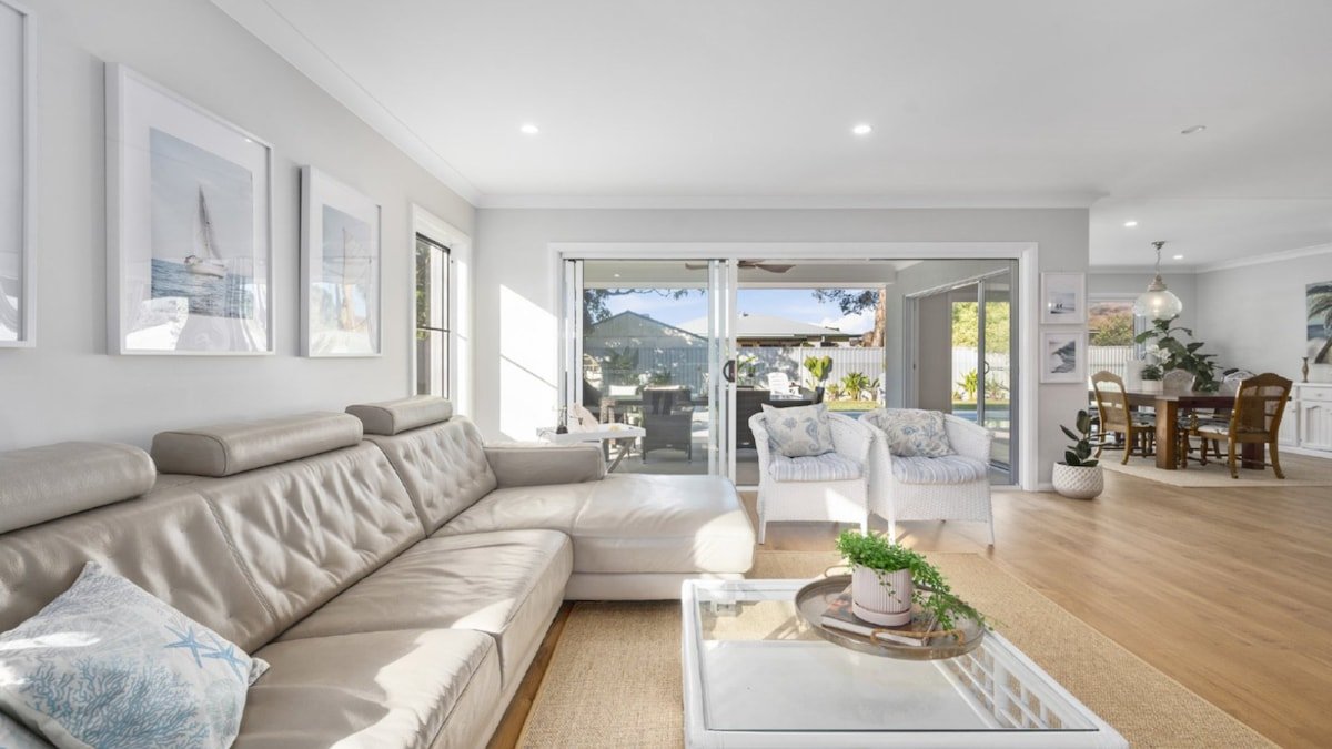 Calypso – Pool, Walk To Beach, Sawtell gallery image 3