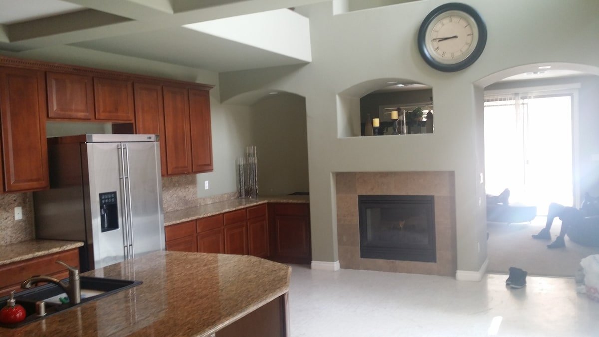 EDC Mini Castle 2 – Private Pool & Gazebo gallery image 3